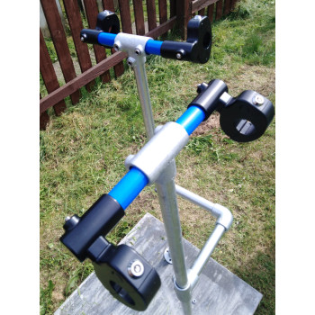 Self assembly wheelie bin post kits